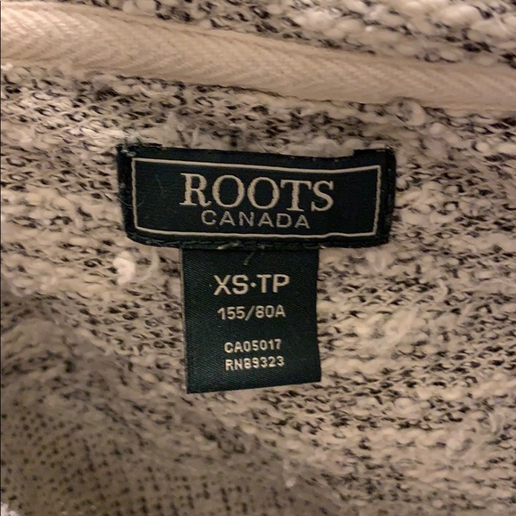 Grey Roots Tunic Hooded Sweater - Picture 5 of 6